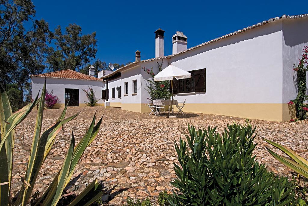 Herdade De Vale Covo - Agroturismo Mértola Exterior foto