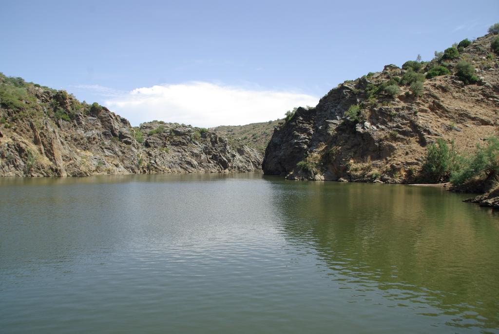 Herdade De Vale Covo - Agroturismo Mértola Exterior foto